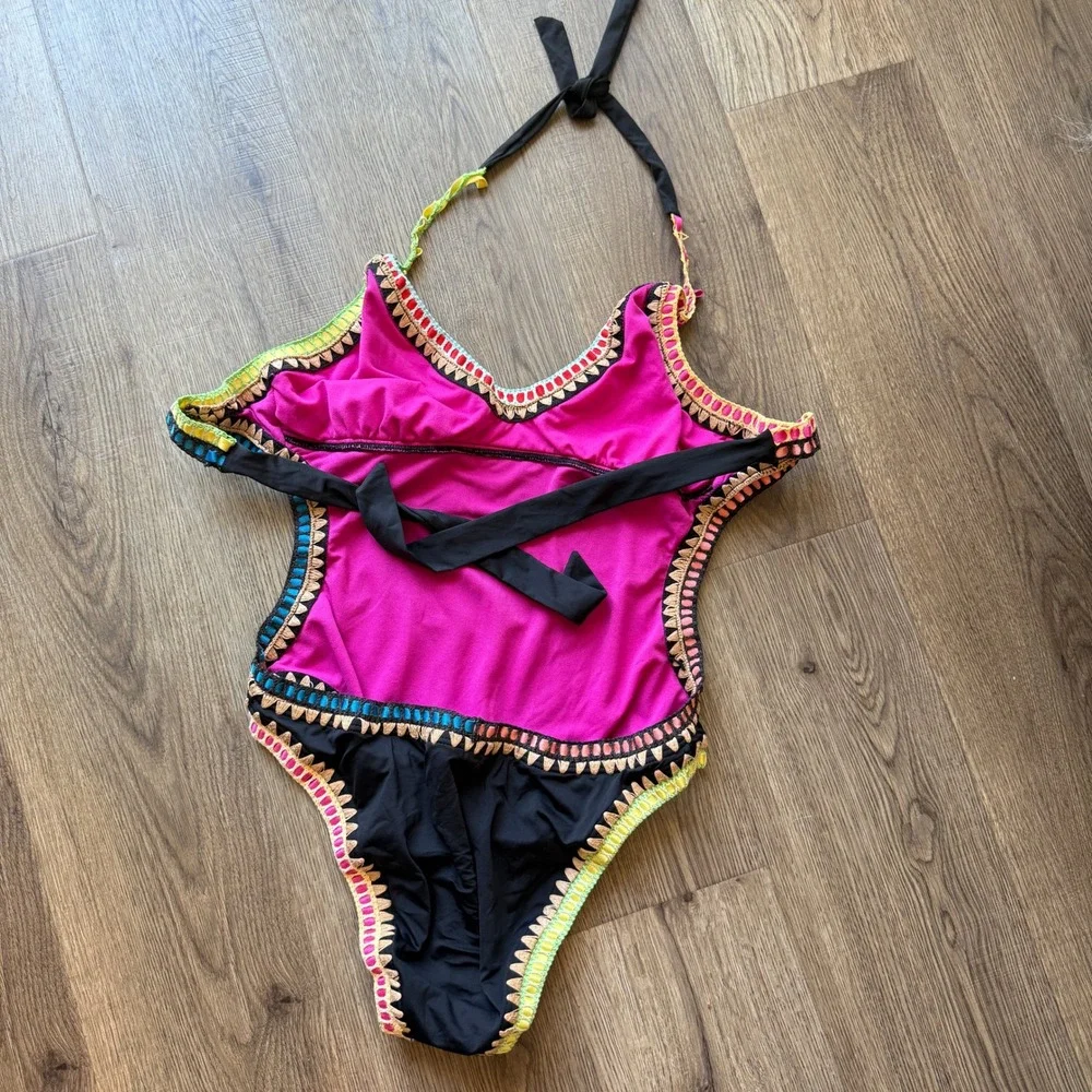 Bar III Womens Reversible One Piece Swimsuit Black Pink Crochet Trim L 8MBGG04M